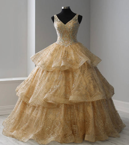 House of Wu Quinceañera Collection 26921 in Gold/champagne size 8