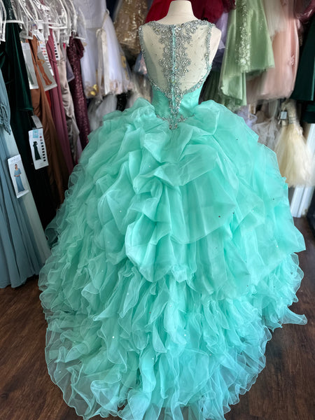 Morilee 89023 in mint color size 6